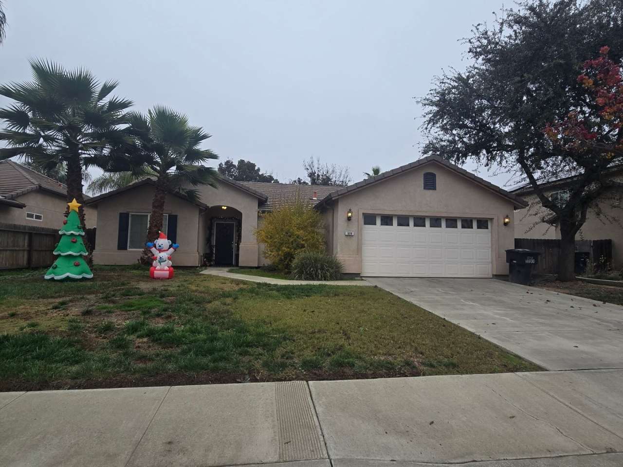 3BR 2 BA available Feb 1st