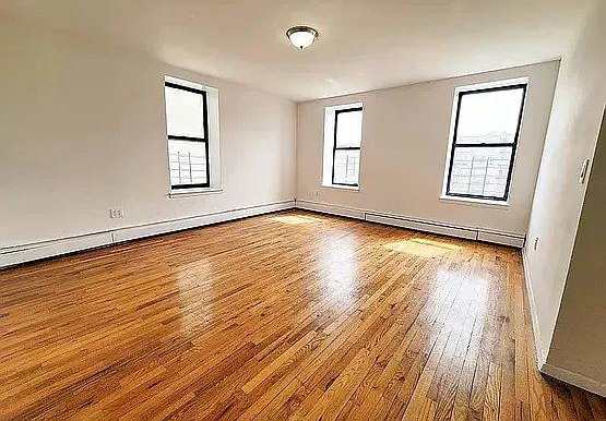 1358 Sheridan Avenue