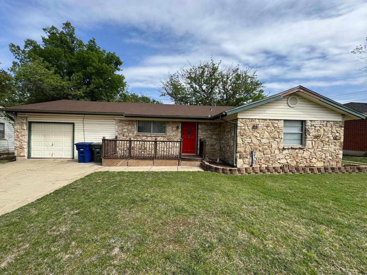 360 Virtual Tour Available