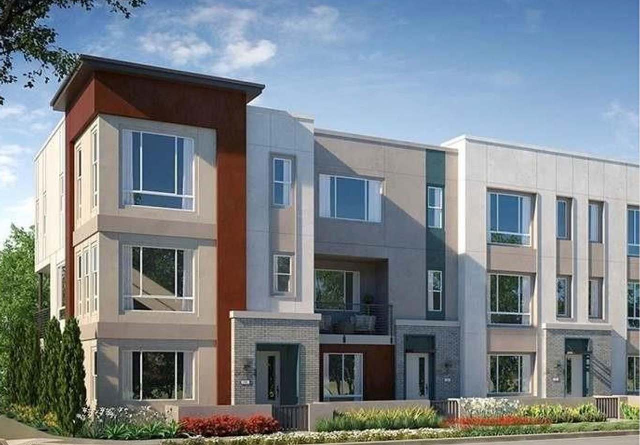 105 Citysquare Irvine, CA 92614