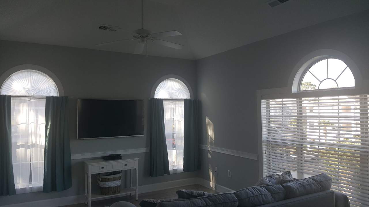 Beautiful Semi Furnished 1 bedroom