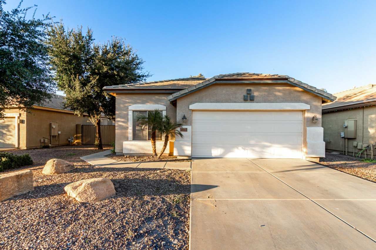 3 bed/2 bath home in Power Ranch