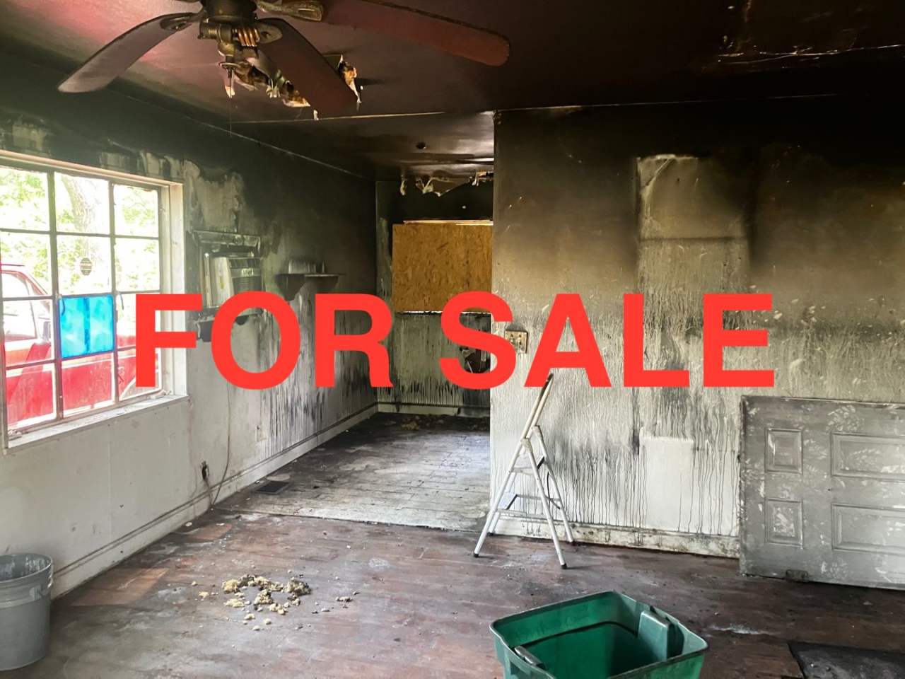 FOR SALE: HANDYMAN SPECIAL!