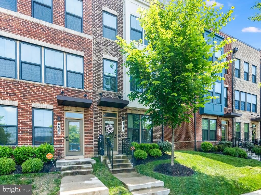 4645 TOWNE PARK ROAD