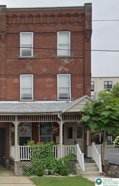 531 Linden Street unit: 2