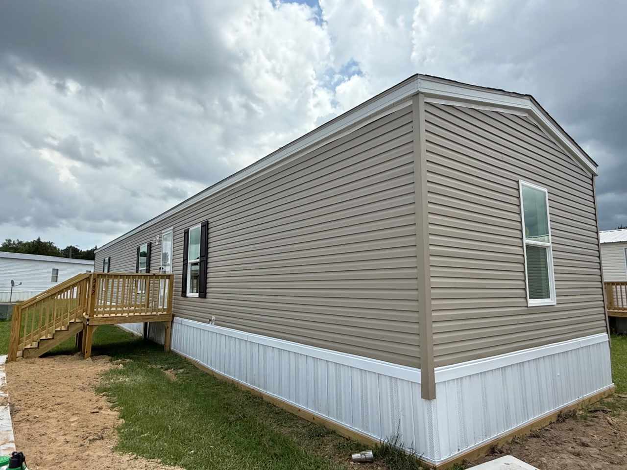 542 Canterbury Court