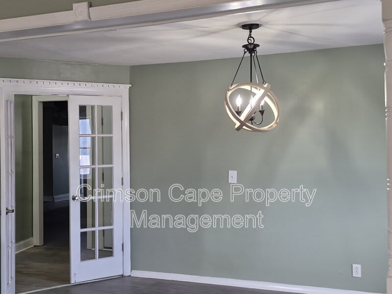 177 East Main Street