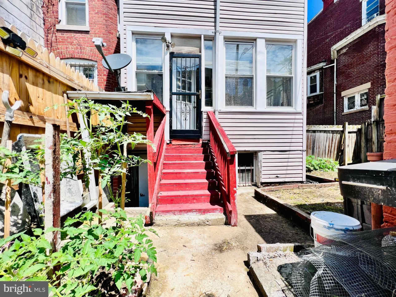 726 ROCK CREEK CHURCH Road NW unit: 1