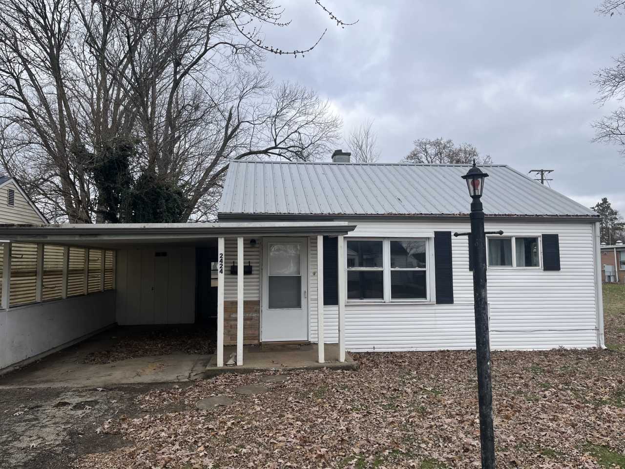 2424 Van Buren Avenue