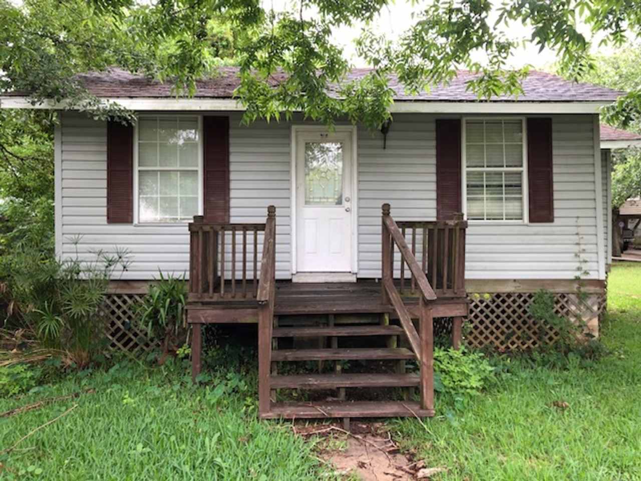 One bedroom - partially furnished