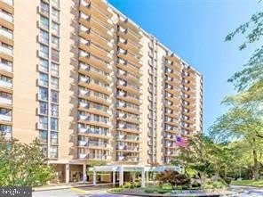 6100 WESTCHESTER PARK Drive unit: 1814