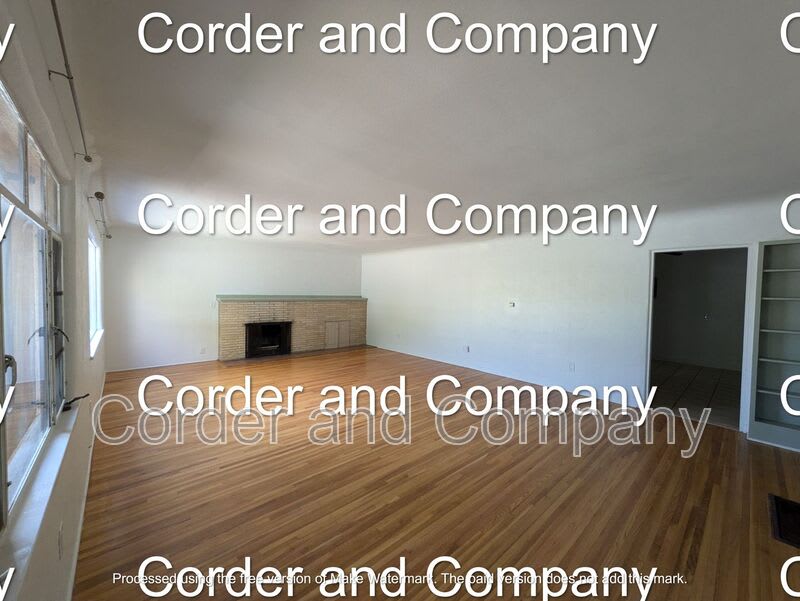 1854 - 211 Adams St NE