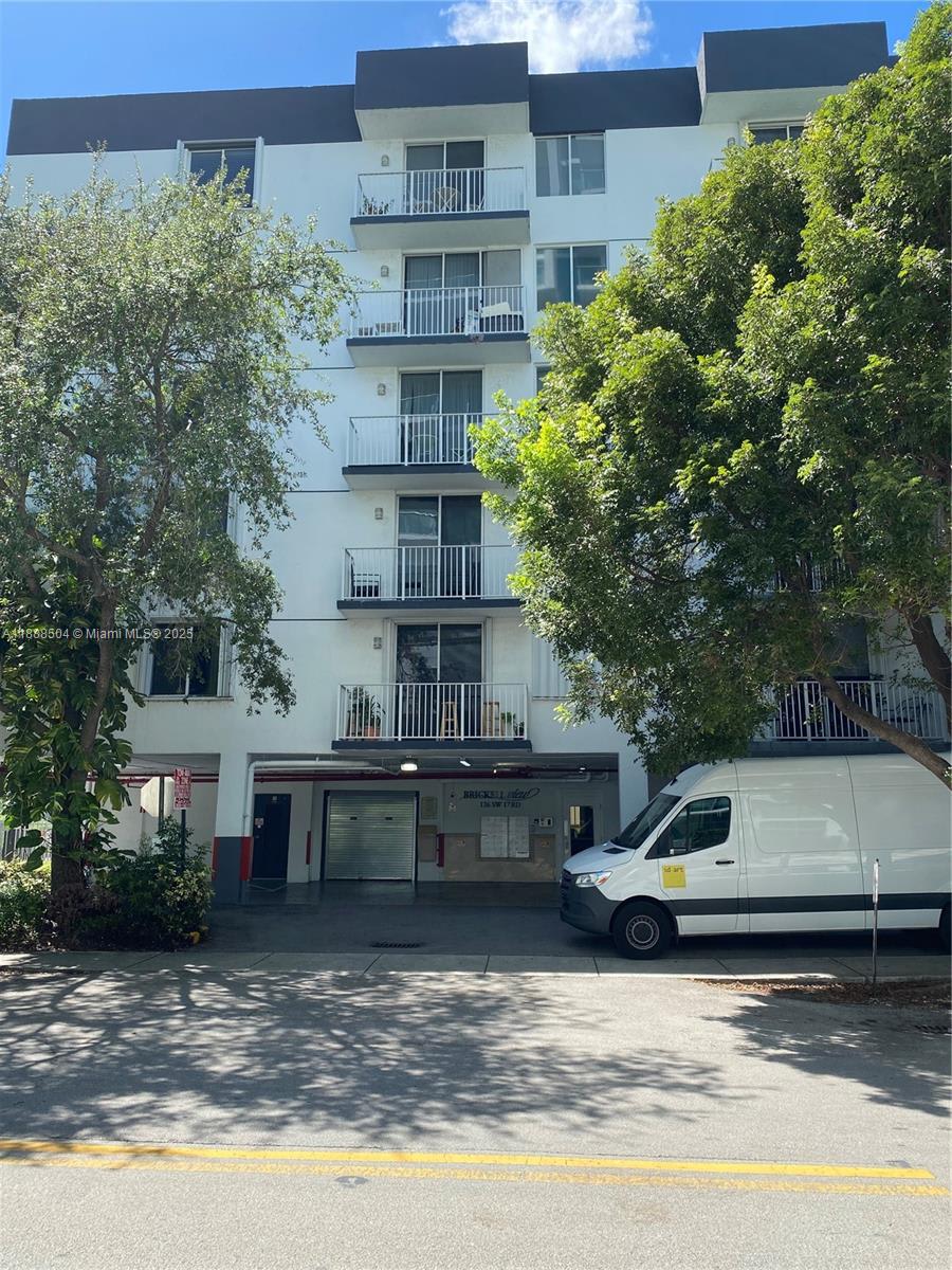 126 Southwest 17th Road