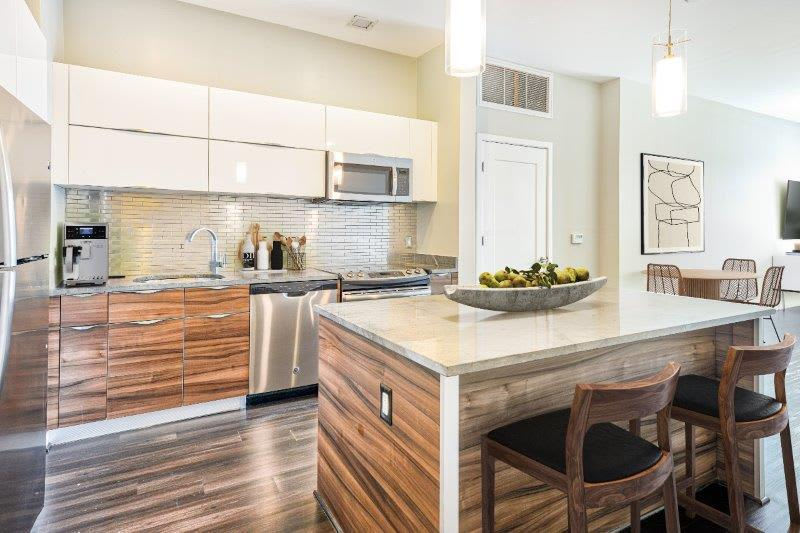 Per Sei at Pike and Rose