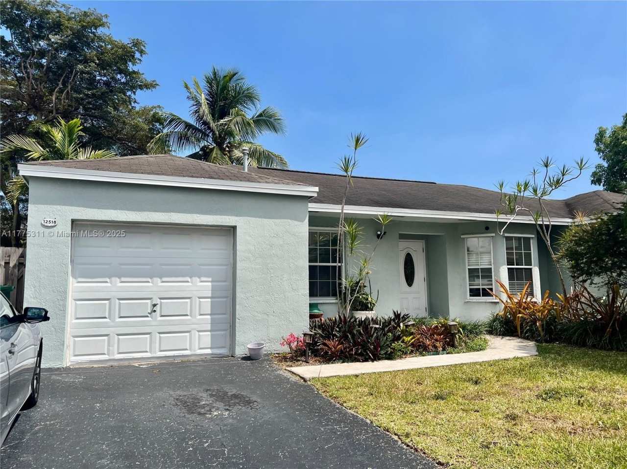 12518 SW 144th Ter