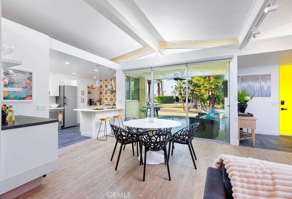 73700 Grapevine Street