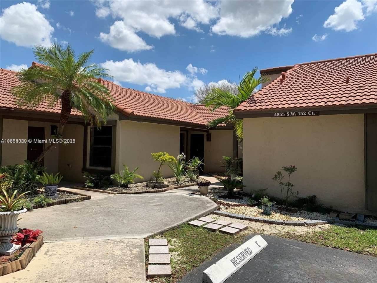 4855 SW 152nd Ct