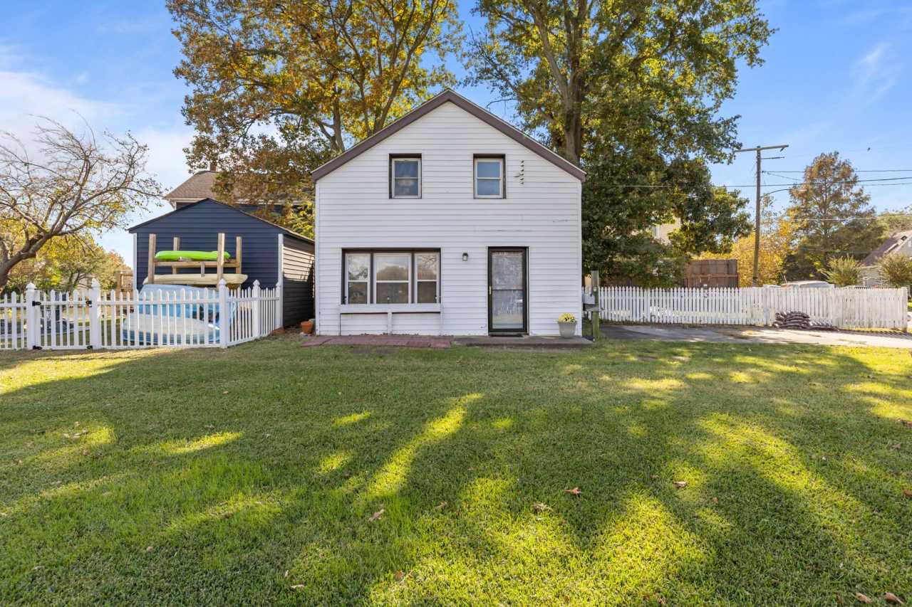 1628 Bradford Terrace