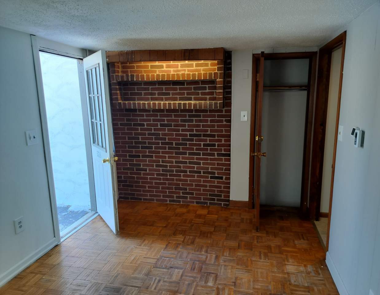 326 South Center Street