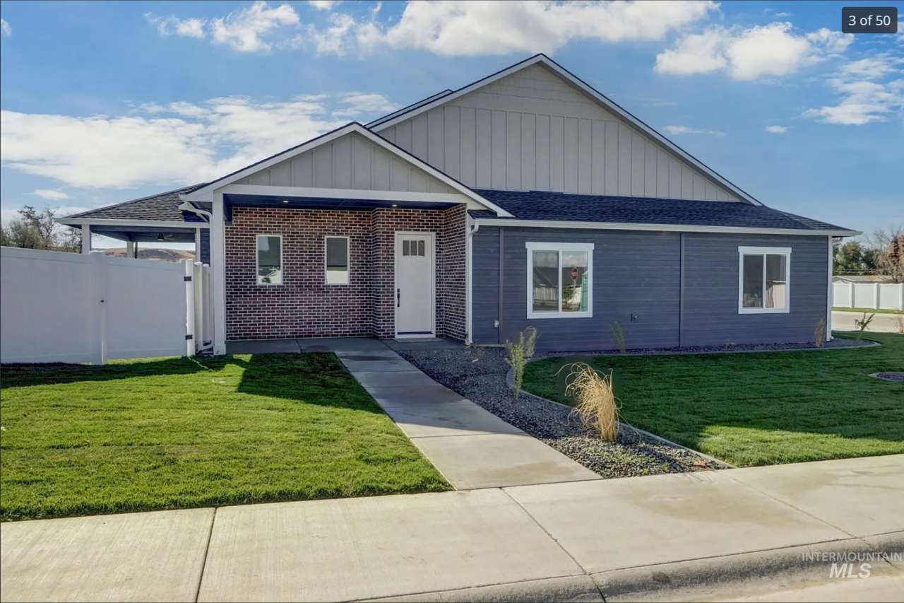 2700 Bandon Dunes Avenue