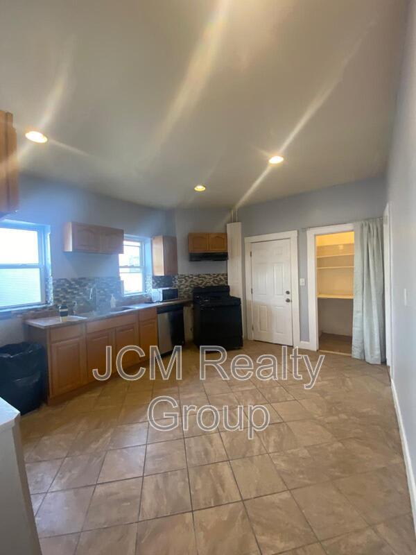 28-28A Creston Street