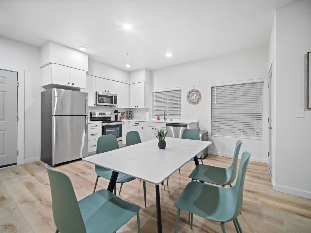 Beautiful 2-Bedroom Units. Lease Furnished or Not Furnished