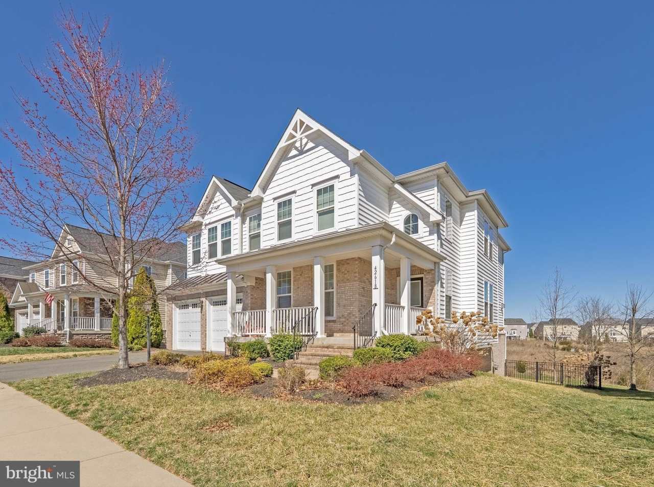 42618 STRATFORD LANDING DRIVE
