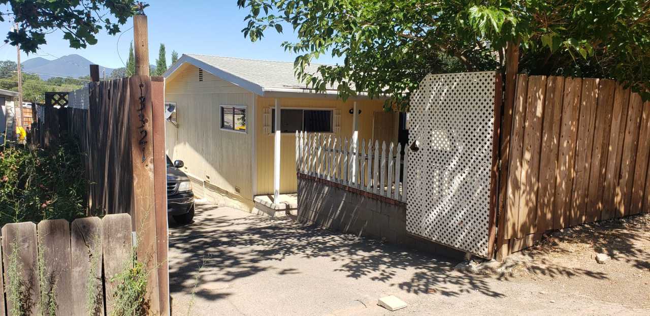 3321jacksonstreet.is4lease.com