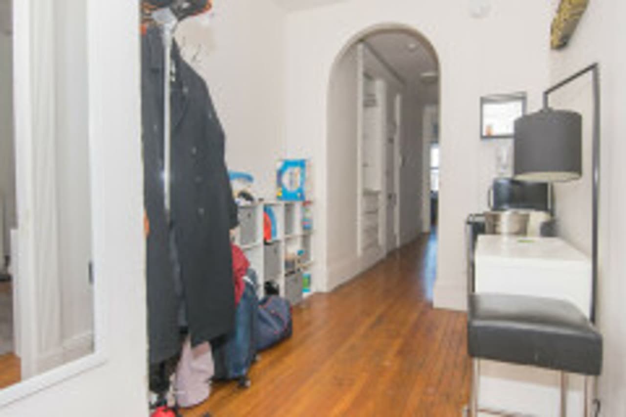 AWESOME ALLSTON 3BED!!!