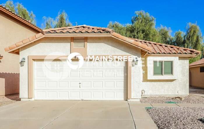 4544 East Garnet Avenue