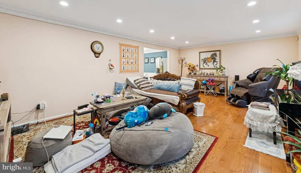 6625 WEATHEFORD Court