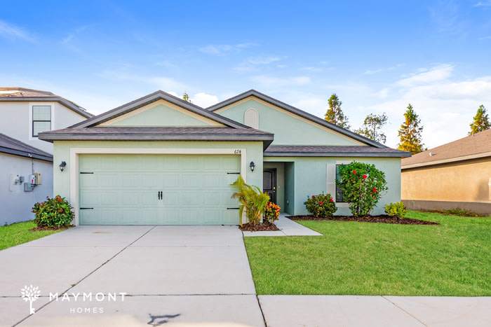 674 Chatham Walk Drive