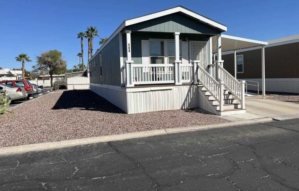 5303 East Twain Lot 211