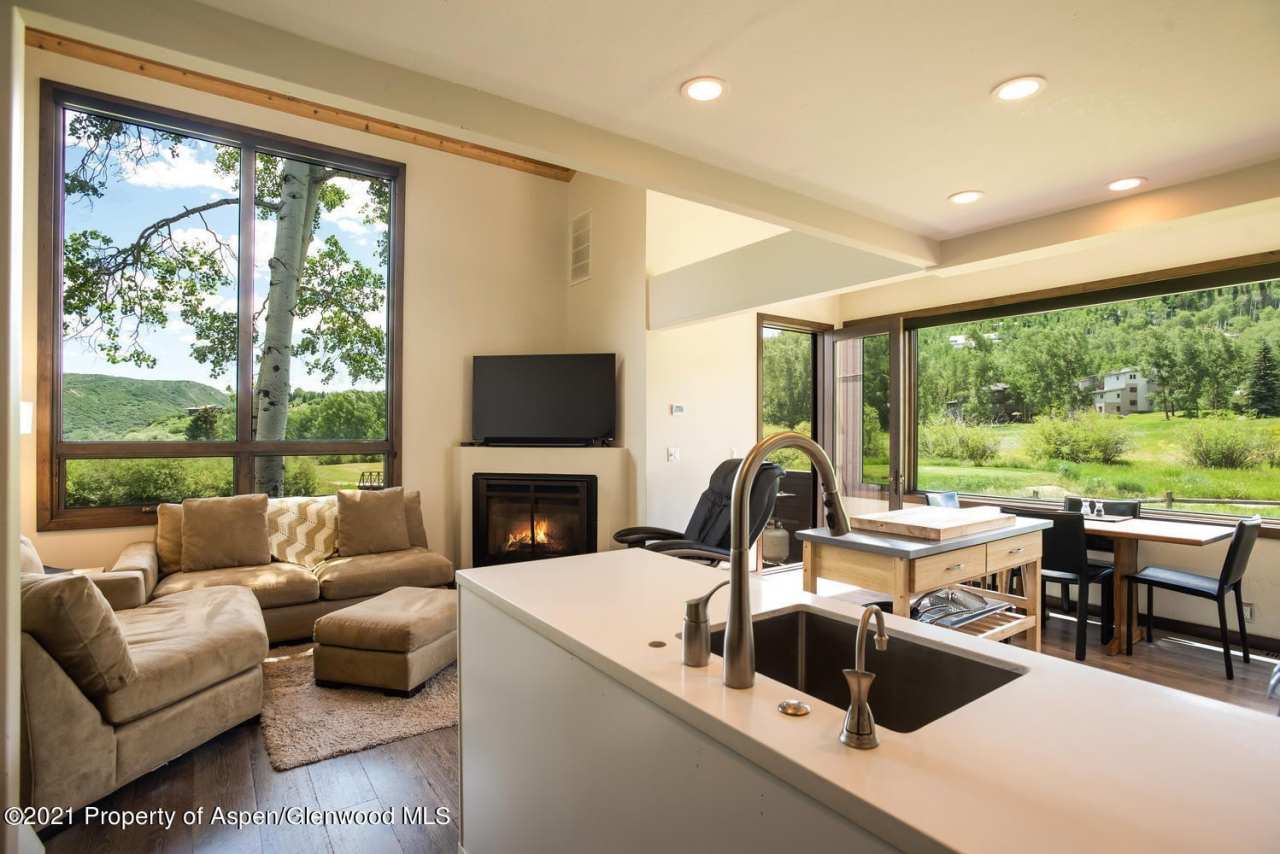 4000 Brush Creek Road unit: 25