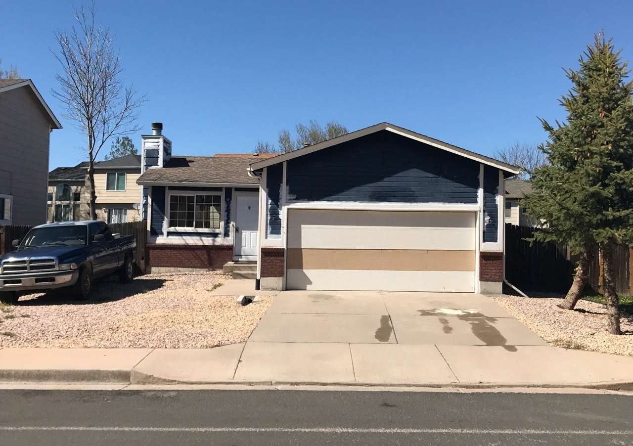 CHARMING 3BD in SUNDOWN NEIGHBORHOOD - Security Deposit Waiver Available