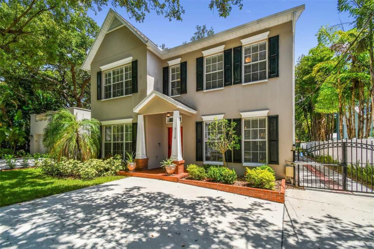 3110 W TAMBAY AVENUE