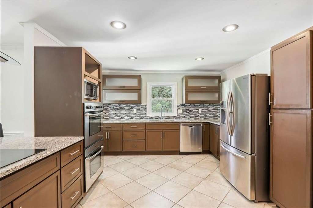 4935 Cambridge Drive