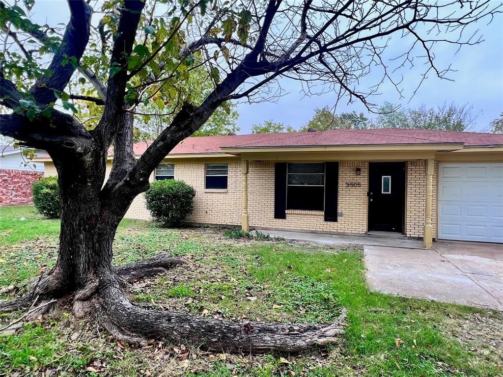 3505 Northpark Drive