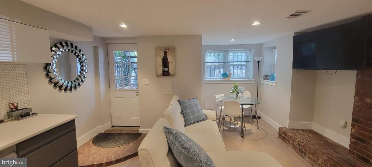 41 Q Street NW unit: B