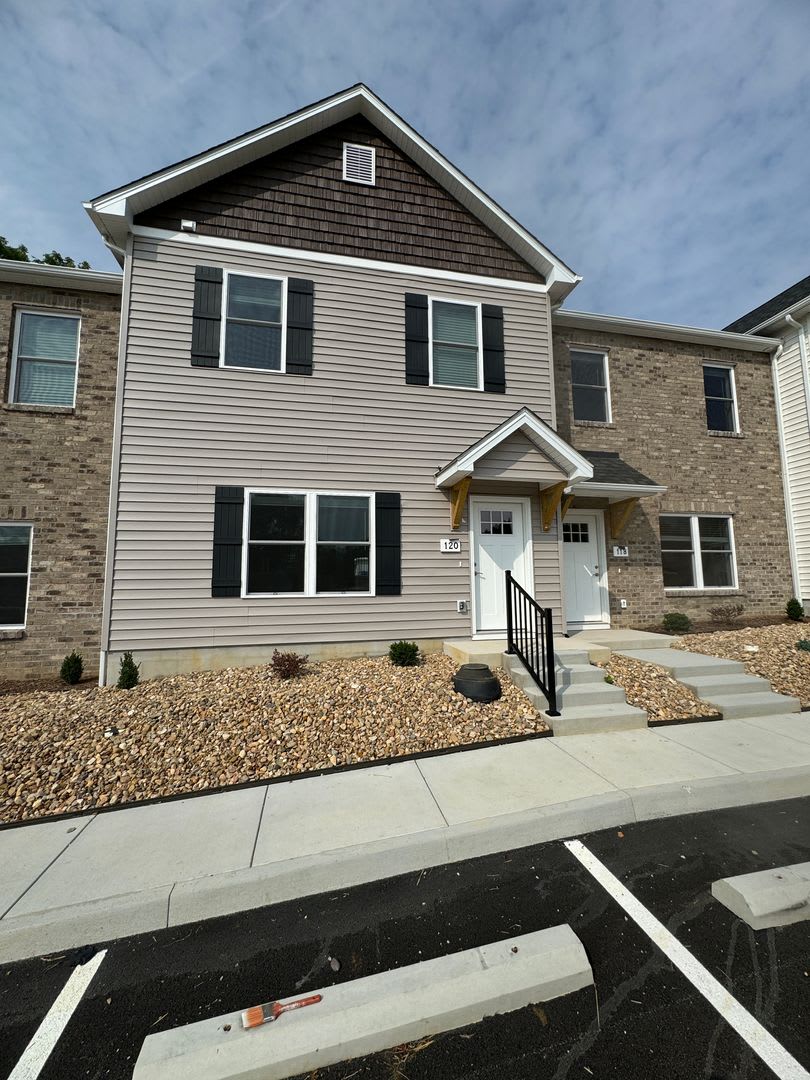 Brand New Townhouse Community in Blacksburg!