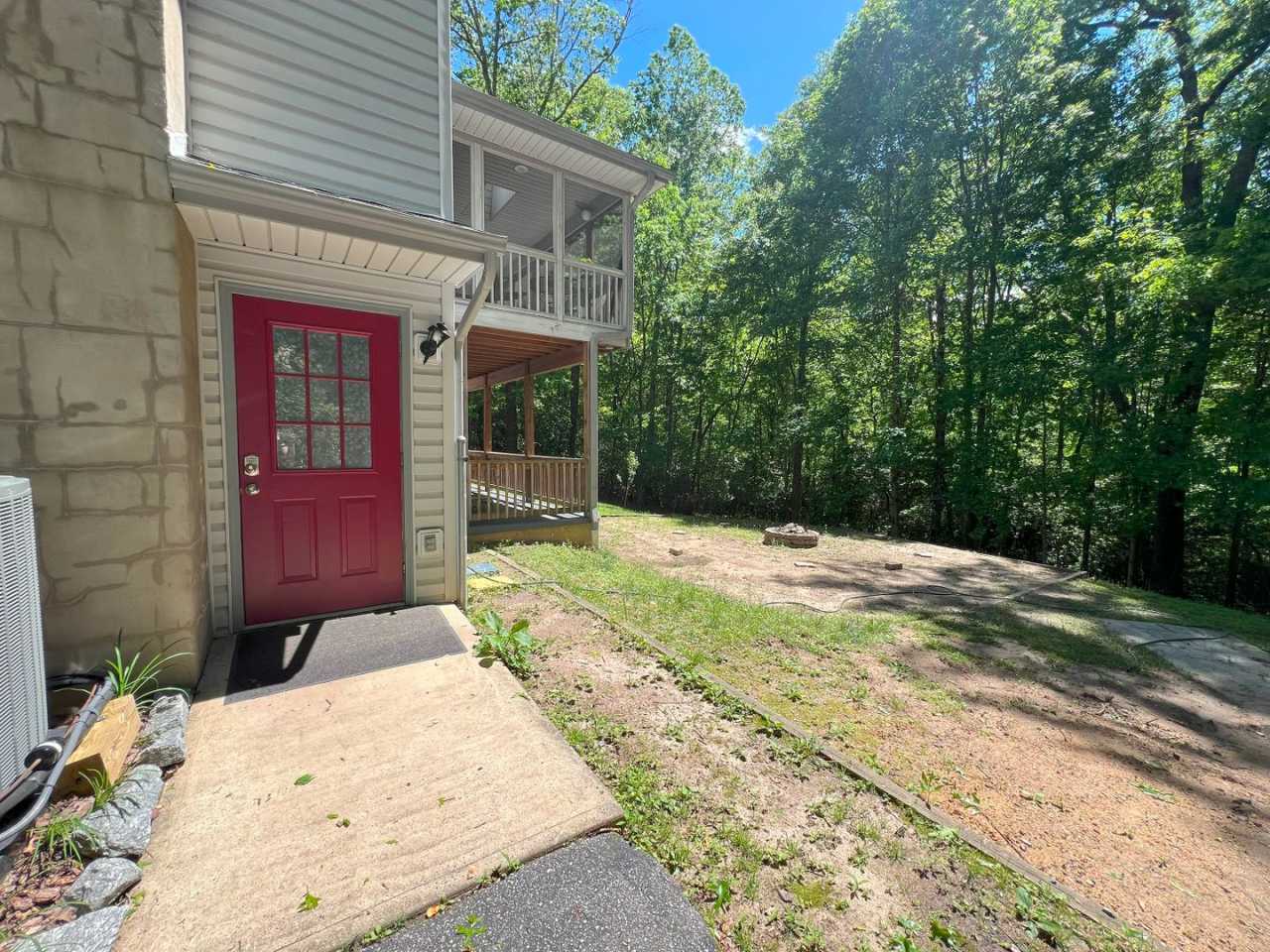 Knob Creek Apartment