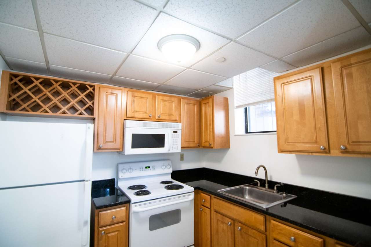 Fantastic Fenway 1 Bed Available 11/1