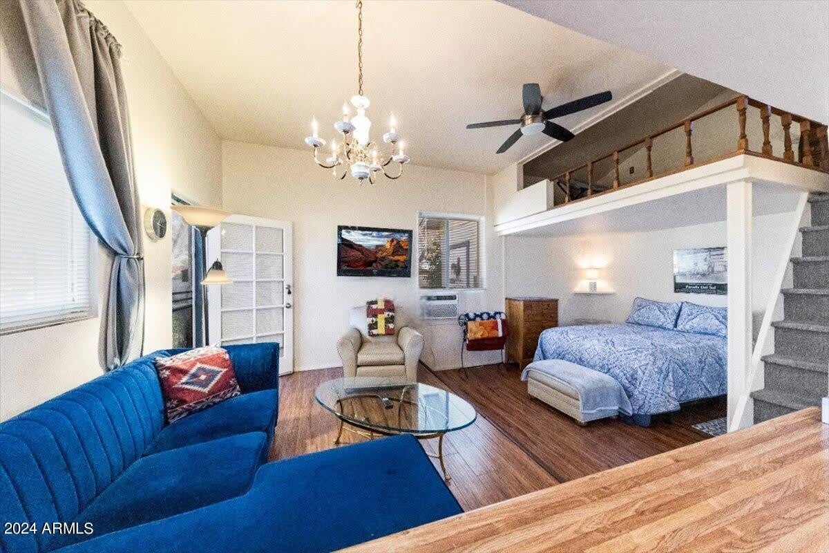 8507 E HAZELWOOD Street unit: Guest H