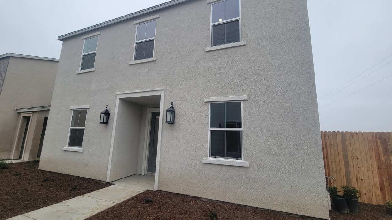 12505 Camino Glorieta, Bakersfield, CA 93311