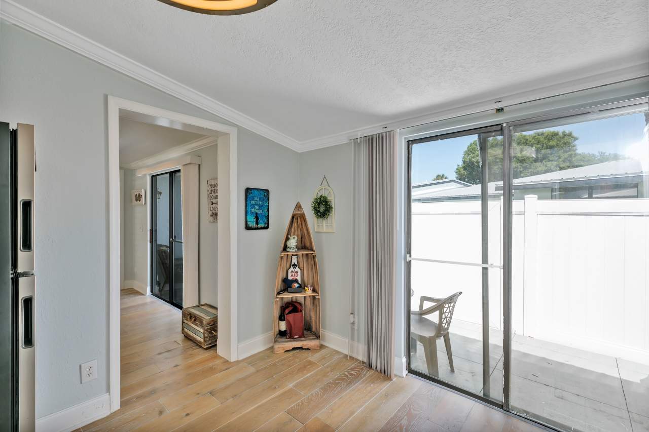 44 Jacaranda Cay Court