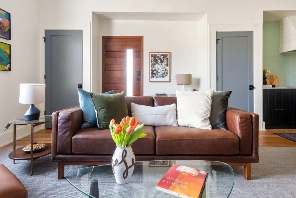 955 Wylie Street SE unit: 5