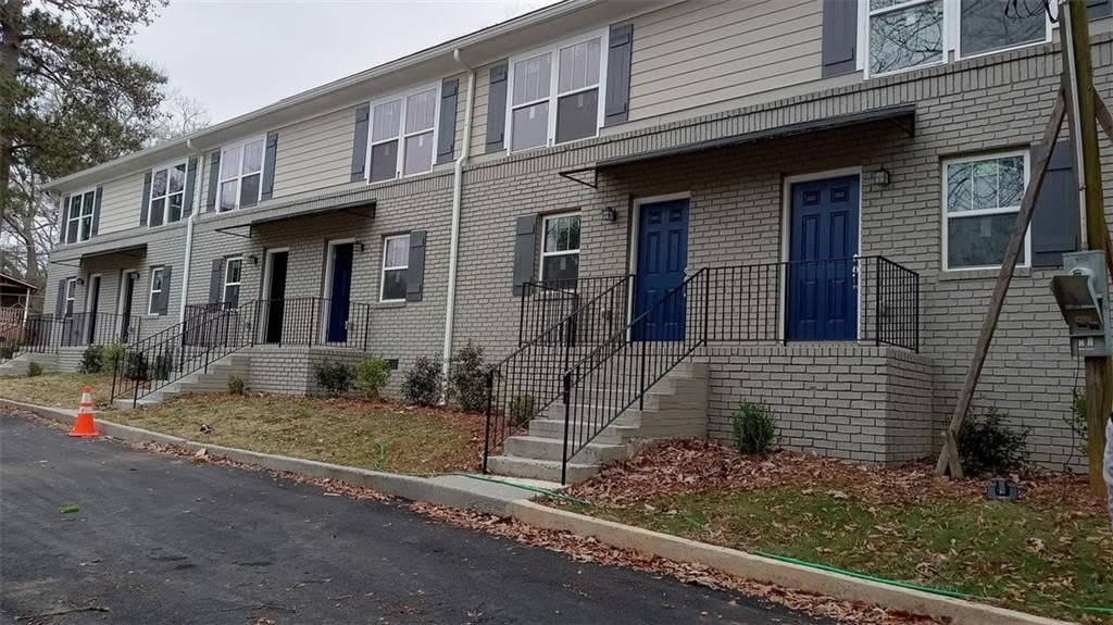 2156 Park Terrace unit: #3