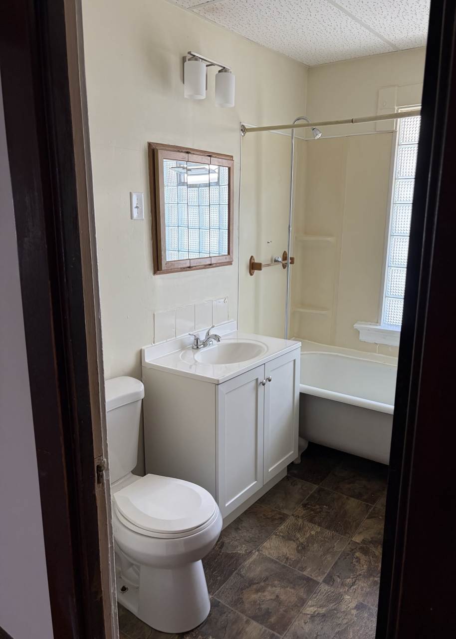 2312 West Lloyd Street