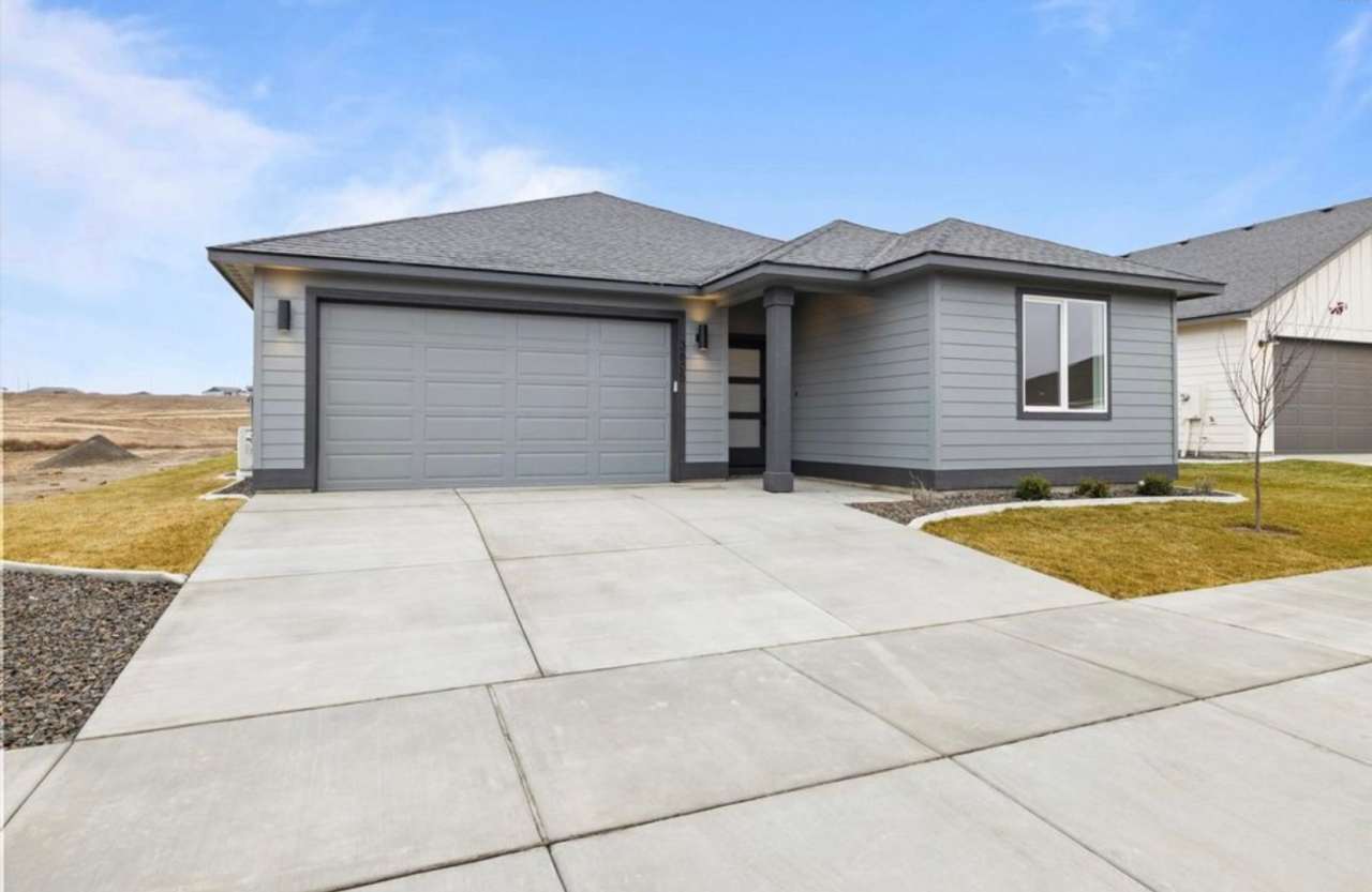 Brand New Construction Home in Richland – Move-In Ready!