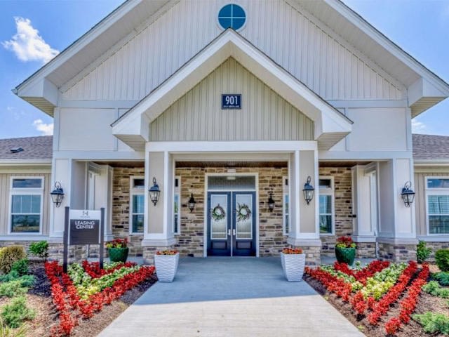 901 Kelly Green Lane Unit D11